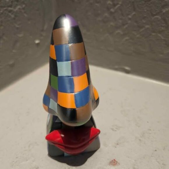 Picasso's Nose Eyeglass Holder Ceramic - Picture 1 of 5